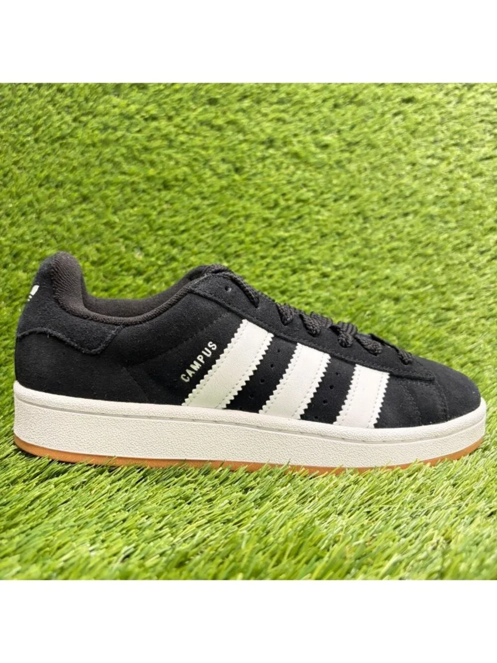 Adidas Campus 00s Boys Size 7Y Black White Athletic Lifestyle Shoes Sneakers